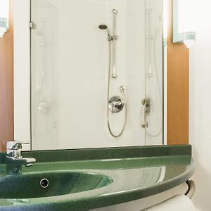 Double Sweet Room by Ibis